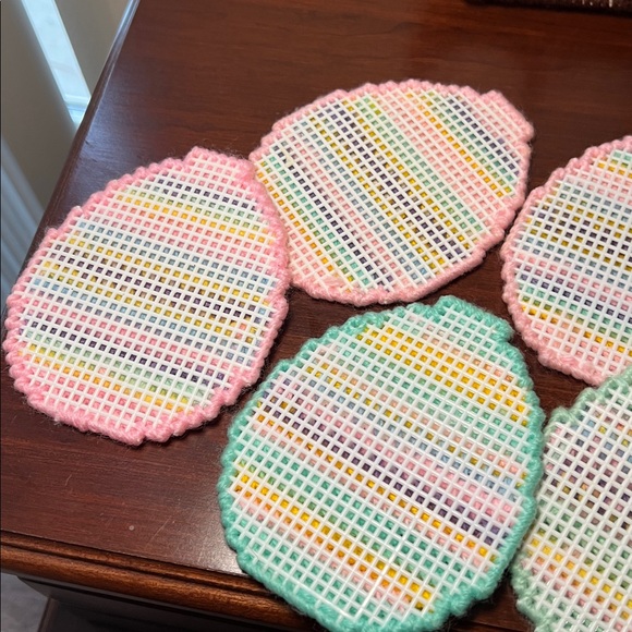 Vintage Handmade Crochet Knit Easter Bunny Coaster Set Cute Kitsch Granny Square - Picture 11 of 15